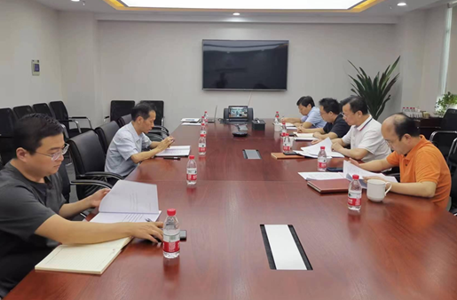 誠通國貿(mào)黨委組織理論學習中心組主題教育專題學習